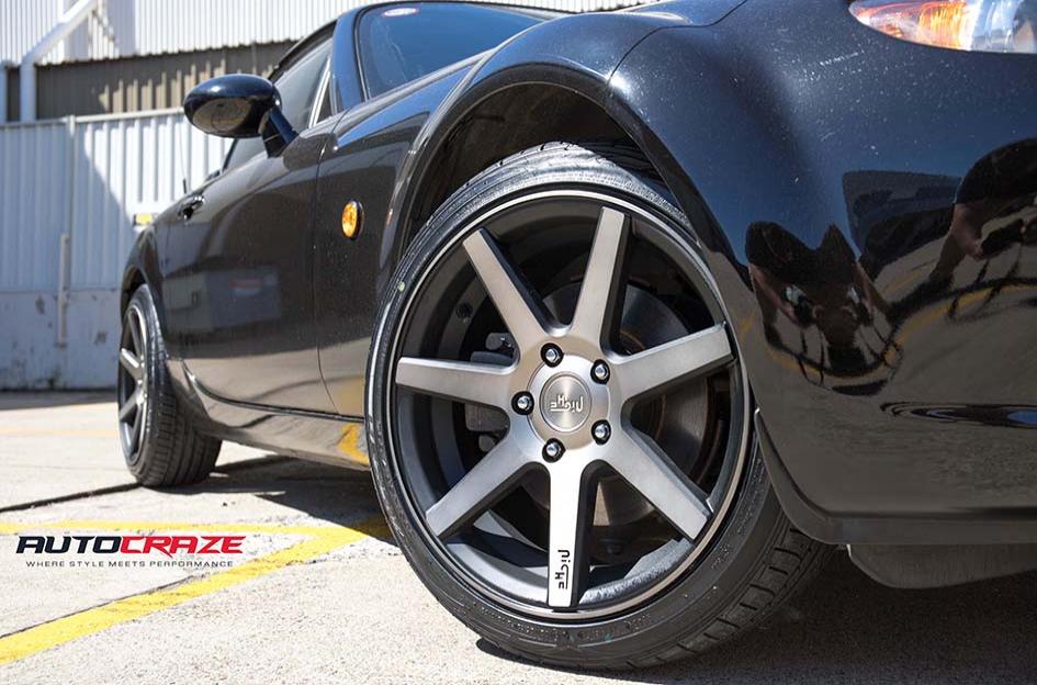 MAZDA-MX5-VERONA-SILVER-MACHINED-FACE